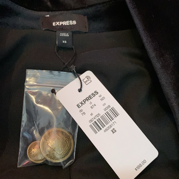 Express Velvet One Button Blazer - Picture 7 of 8